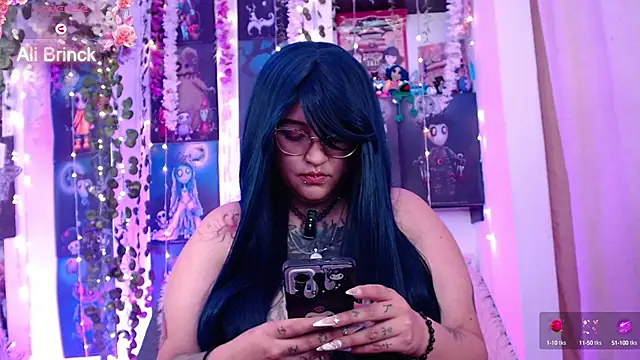  Ali Brinck  online show from 30, 12, 2024