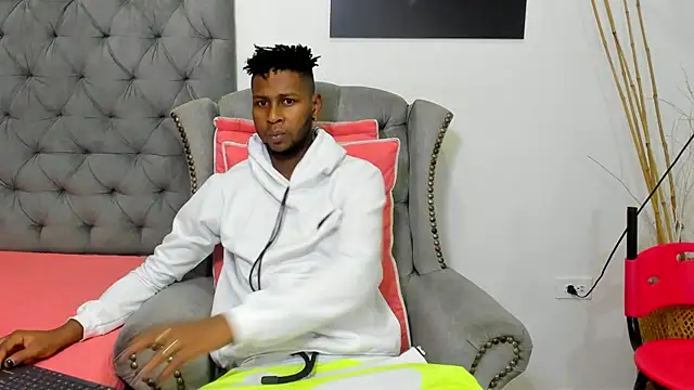 santhi lee online show from 30, 1, 2025