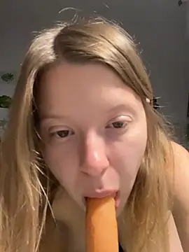 Snapshot of kimczii chatting on 10, 6, 2026 kimczii online show from 10, 6, 2026