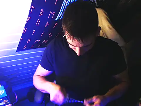 Snapshot of Youngtimer_1997 chatting on 18, 5, 2026 Youngtimer 1997 online show from 18, 5, 2026