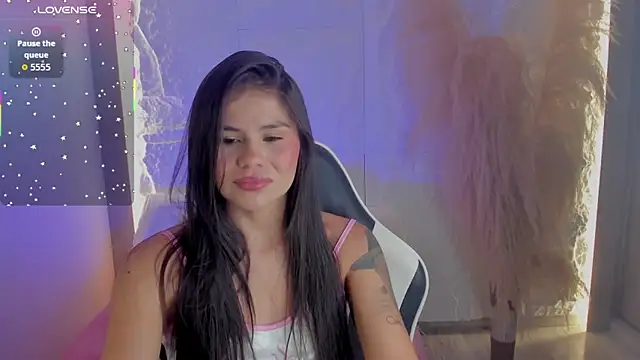 dominique25  online show from 24, 5, 2026