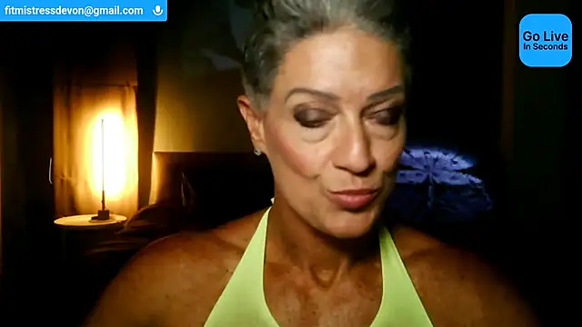 Snapshot of Devon2020 chatting on 3, 6, 2026 Devon2020 online show from 3, 6, 2026