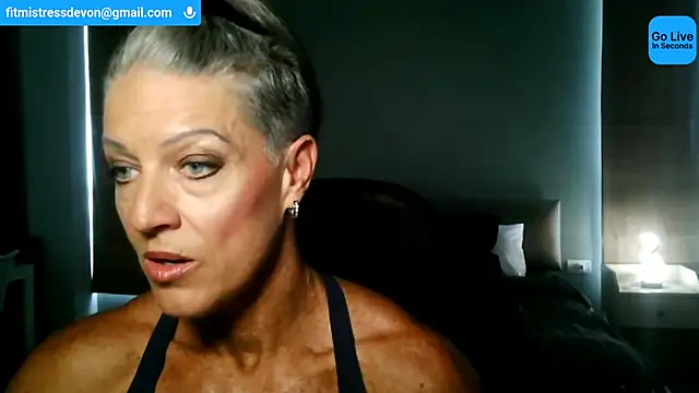 Snapshot of Devon2020 chatting on 29, 6, 2026 Devon2020 online show from 29, 6, 2026
