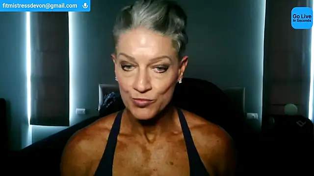 Snapshot of Devon2020 chatting on 12, 7, 2026 Devon2020 online show from 12, 7, 2026