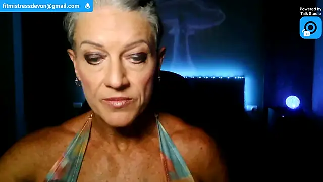 Snapshot of Devon2020 chatting on 24, 7, 2026 Devon2020 online show from 24, 7, 2026
