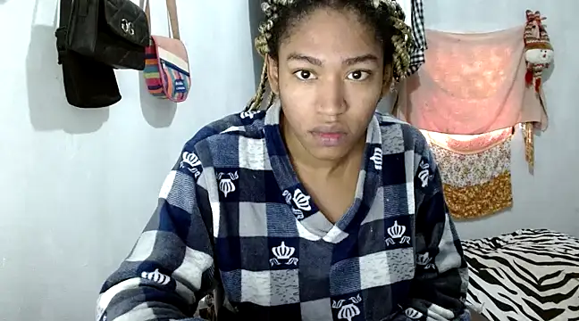 angelamarie1 online show from 9, 2, 2025