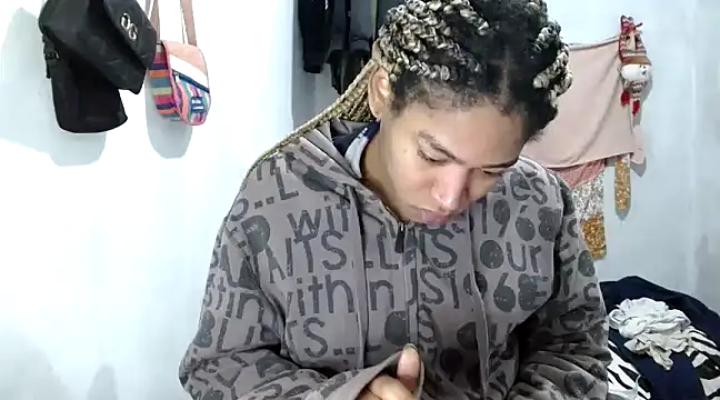 angelamarie1 online show from 14, 2, 2025