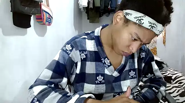 angelamarie1 online show from 22, 3, 2025