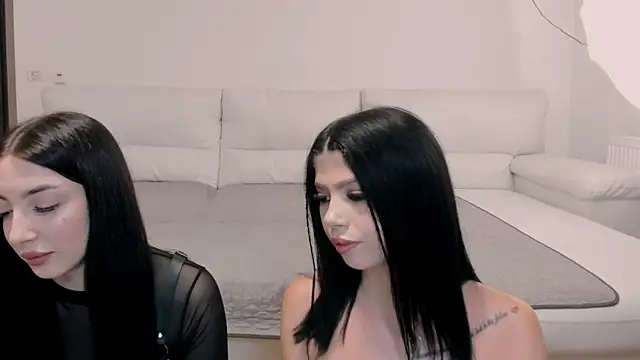 Sierra Halle online show from 6, 10, 2025