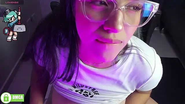 Roxy clark online show from 16, 5, 2026