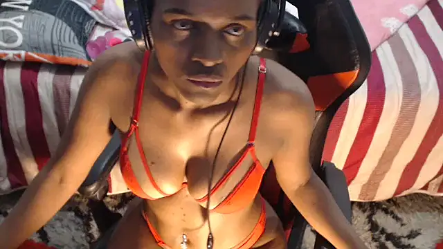 sexyjustin202 online show from 25, 12, 2024