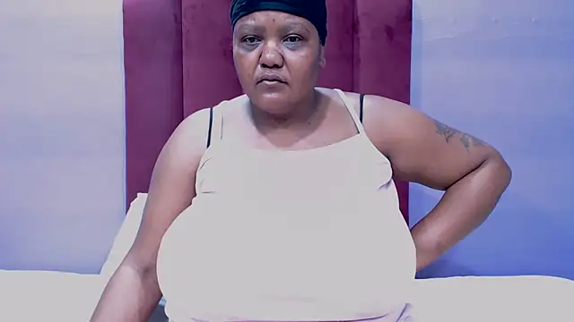 GiantTittts online show from 7, 11, 2025