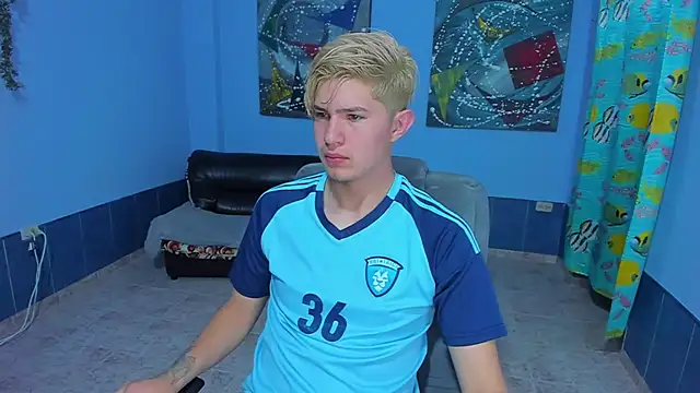 patrik 027 online show from 1, 10, 2025