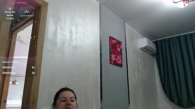 Stacy Davice online show from 26, 11, 2025