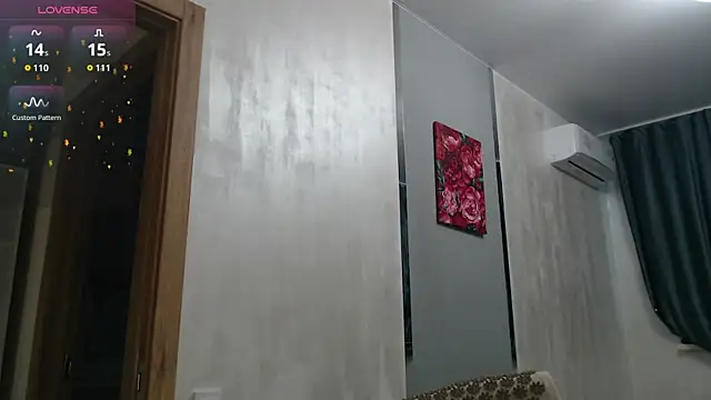 Stacy Davice online show from 14, 12, 2025