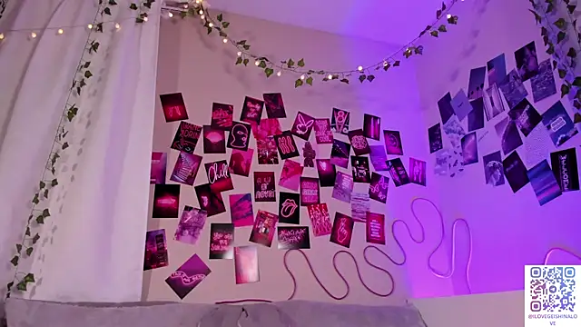 Snapshot of LuckySexyDoll chatting on 16, 2, 2025 LuckySexyDoll online show from 16, 2, 2025