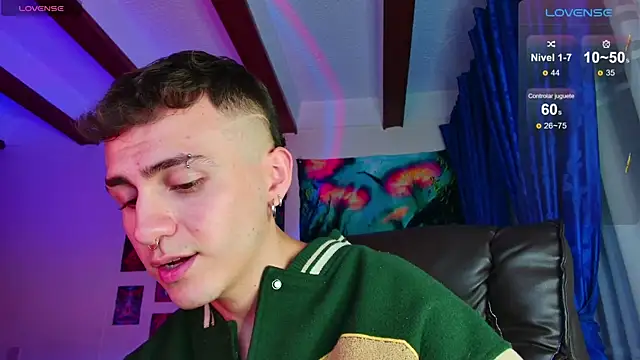 Snapshot of dimitri-bilak chatting on 8, 3, 2025 dimitri-bilak online show from 8, 3, 2025