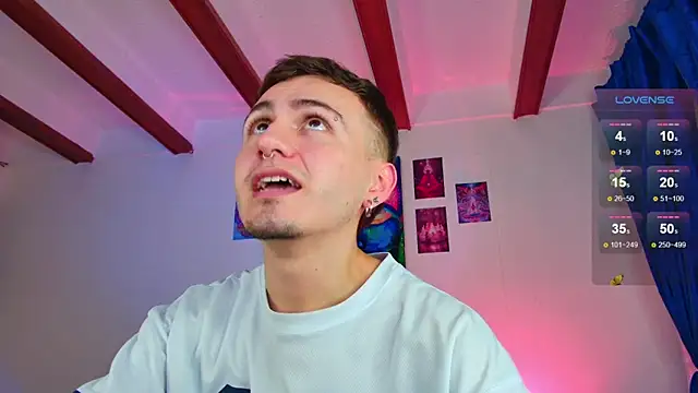 Snapshot of dimitri-bilak chatting on 13, 9, 2025 dimitri-bilak online show from 13, 9, 2025