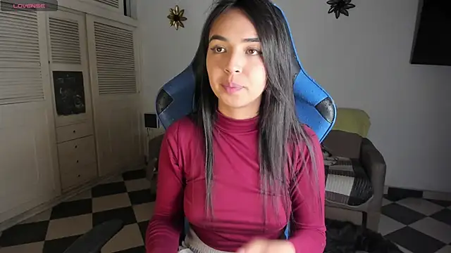 Miss Nicole online show from 21, 12, 2024