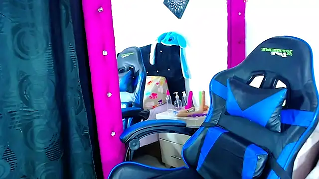 Snapshot of Jenng18 chatting on 3, 2, 2026 Jenng18 online show from 3, 2, 2026