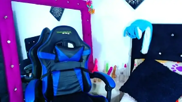 Jenng18 online show from 4, 4, 2026