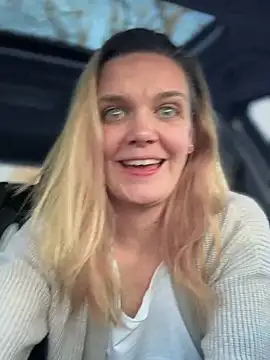 Suesse Schnitte online show from 20, 2, 2025