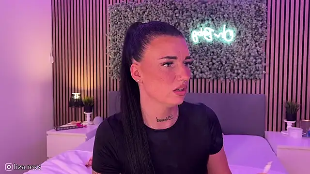 LizaRoxx online show from 13, 9, 2025