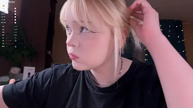 Snapshot of LisaLaas chatting on 28, 2, 2026 LisaLaas online show from 28, 2, 2026