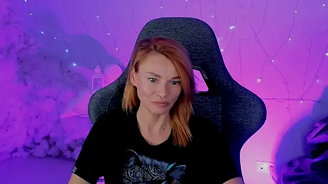 MistyBarnes online show from 10, 3, 2025