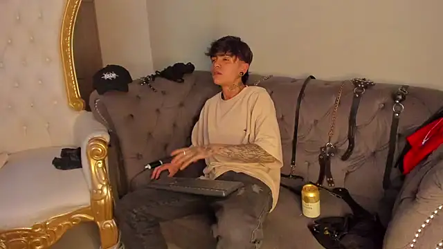 AcidMilo online show from 2, 12, 2024