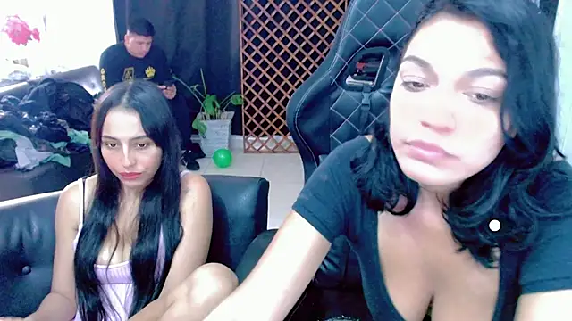 Snapshot of Karen_sex92 chatting on 21, 3, 2025 Karen sex92 online show from 21, 3, 2025