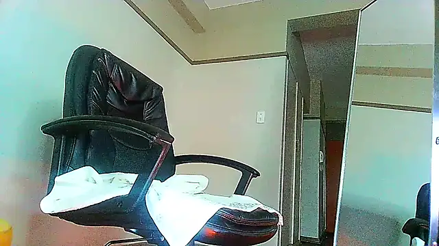 Charlie-Crawford online show from 19, 3, 2025