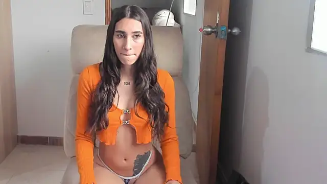 ZoeStewart online show from 4, 3, 2025
