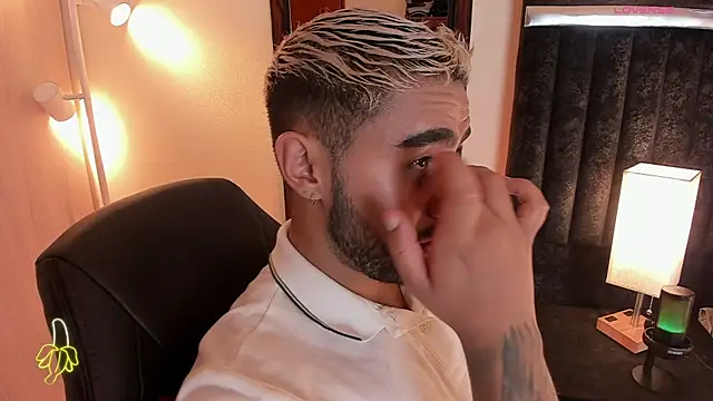 ItsMeEros online show from 6, 10, 2025