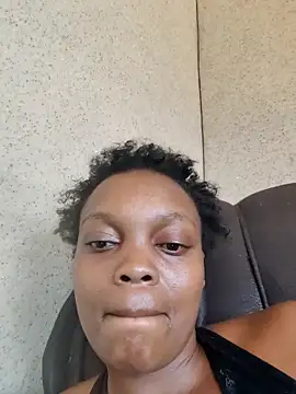 Snapshot of EbonyBuu chatting on 4, 2, 2026 EbonyBuu online show from 4, 2, 2026