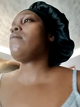 Snapshot of EbonyBuu chatting on 10, 2, 2026 EbonyBuu online show from 10, 2, 2026