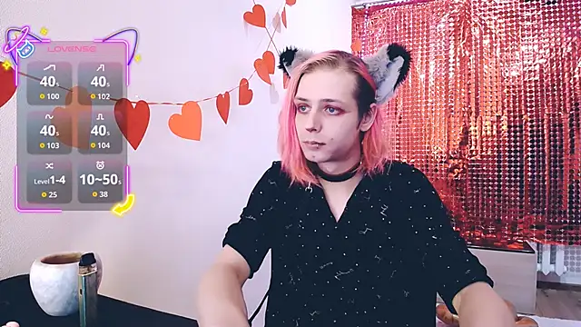 Littlepinkcat online show from 23, 2, 2026