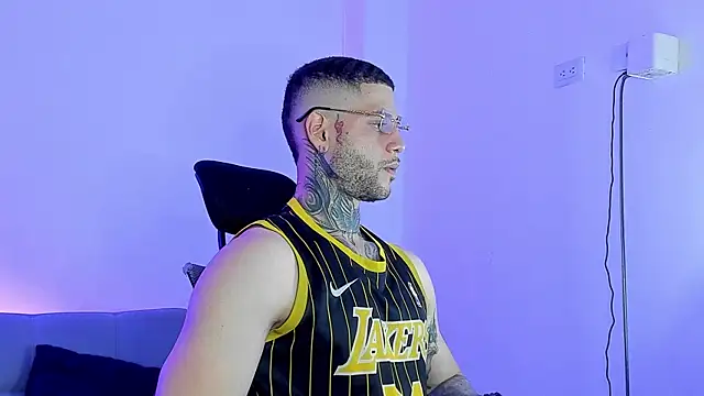  jamesleandros1 online show from 19, 6, 2026