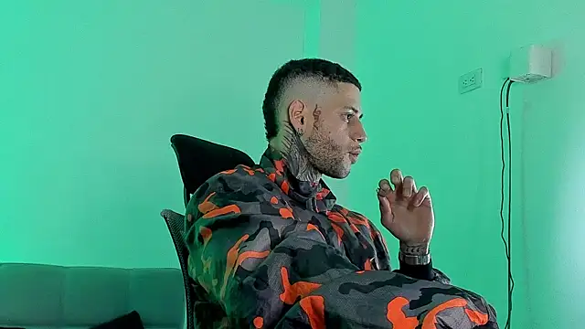  jamesleandros1 online show from 30, 7, 2026