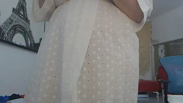Snapshot of AnnaBellaLuckyXOXO chatting on 19, 7, 2026 AnnaBellaLuckyXOXO online show from 19, 7, 2026
