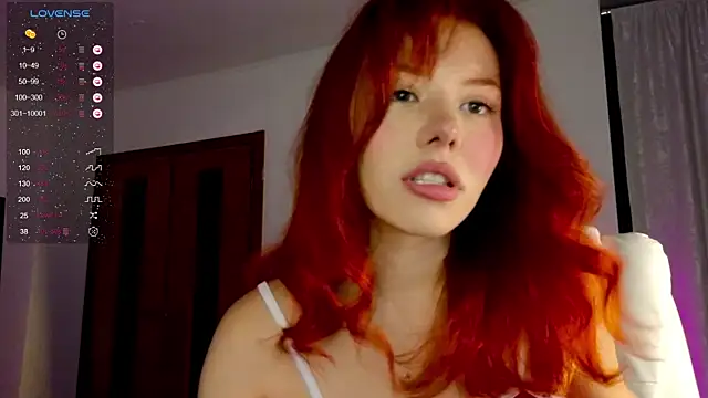 Snapshot of Juliette_Sunshine chatting on 19, 12, 2024 Juliette Sunshine online show from 19, 12, 2024