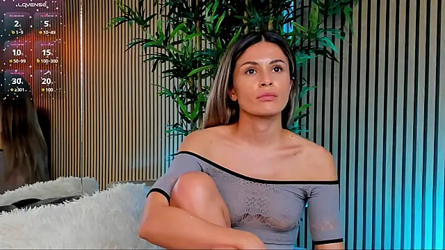 Avril Cyrus online show from 28, 1, 2025