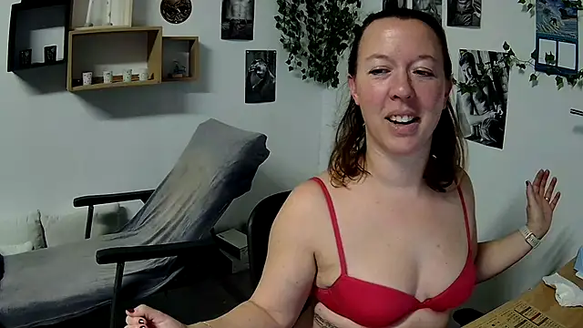 Snapshot of AnyaKrey@xh chatting on 25, 1, 2025 AnyaKreyxh online show from 25, 1, 2025