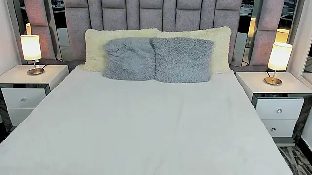 EMMAHILL1 online show from 6, 2, 2025