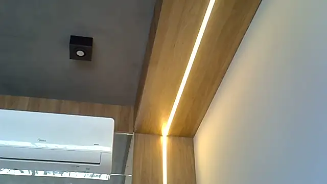 Skinny-Kitten online show from 27, 9, 2025