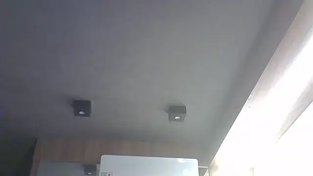 Skinny-Kitten online show from 17, 12, 2025