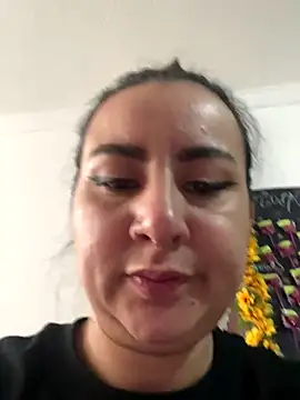 Abril Luv online show from 27, 9, 2025