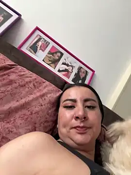 Abril Luv online show from 10, 3, 2026