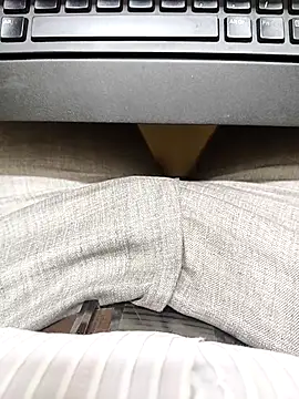 adicma123 online show from 15, 4, 2026