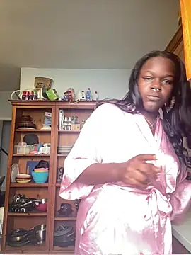 Kannibus Coochi online show from 5, 4, 2026